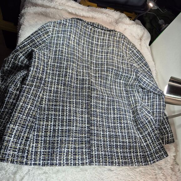 BloomChic Elegant Tweed Blazer with Gold Buttons Blue/White Metallic Gold 18-20 - Picture 11 of 11